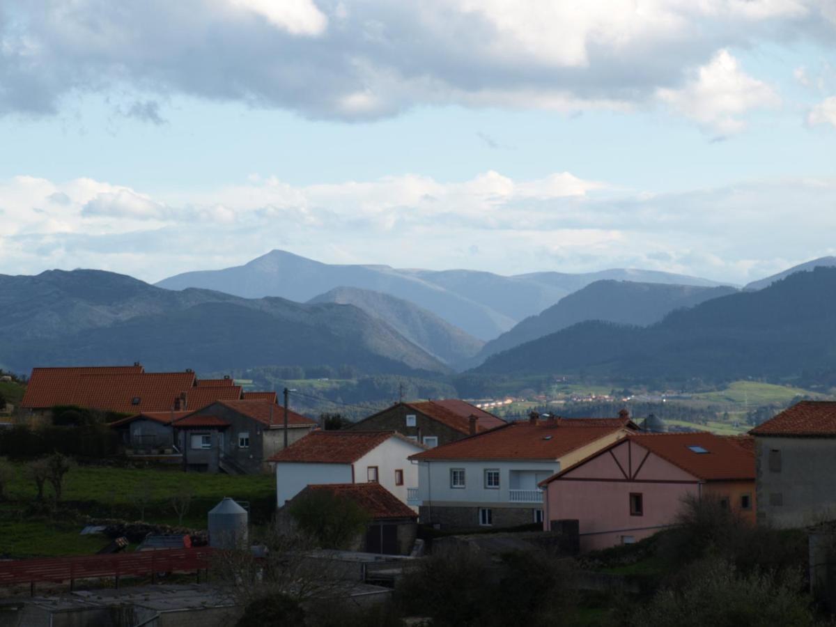 Posada Las Torres Hotel Yuso Eksteriør billede